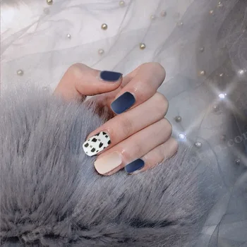 24pcs/box Square Head fake Nails press on Perfect Decoration Leopard Pattern Design Pink Blue Frosted Wearable Glamorous nails
24pcs/box Square Head fake Nails press on Perfect Decoration Leopard Pattern Design Pink Blue Frosted Wearable Glamorous nails