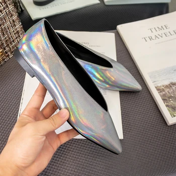 2020 New Fashion women Shoes tip Symphony Silver flat shoes women Flat casual shoes Plus size flat loafers spring flats lady
2020 New Fashion women Shoes tip Symphony Silver flat shoes women Flat casual shoes Plus size flat loafers spring flats lady