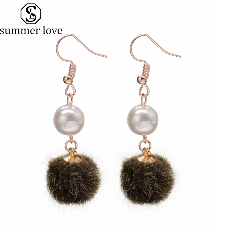 Korean Elegant Fur Ball Dangle Earrings for Women Simulated Pearl Earrings Fashion Jewelry 2019 Hanging Statement Accessories
Korean Elegant Fur Ball Dangle Earrings for Women Simulated Pearl Earrings Fashion Jewelry 2019 Hanging Statement Accessories