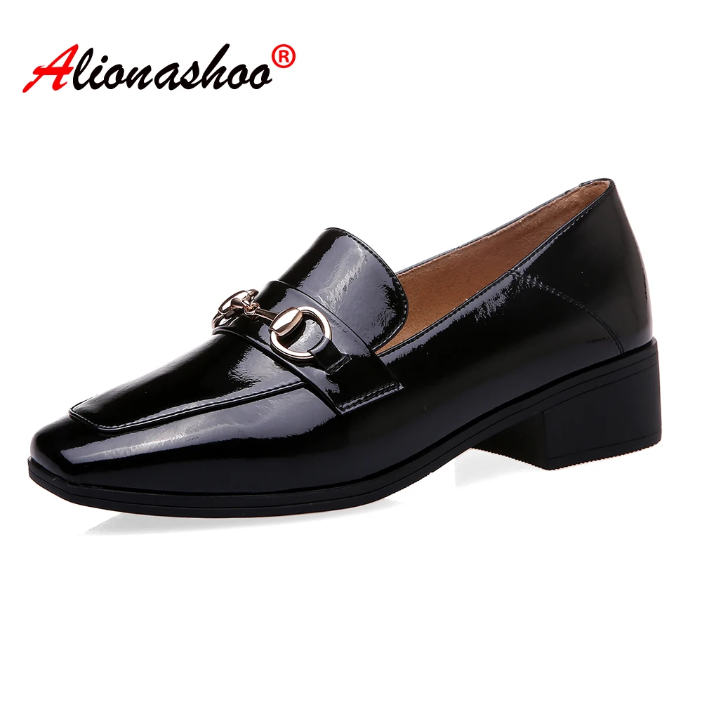 Women flats Faux Leather Women Oxford Shoes Spring Shoes For Woman Metal Decoration Brogues Loafers Black Red Size 34-40
Women flats Faux Leather Women Oxford Shoes Spring Shoes For Woman Metal Decoration Brogues Loafers Black Red Size 34-40