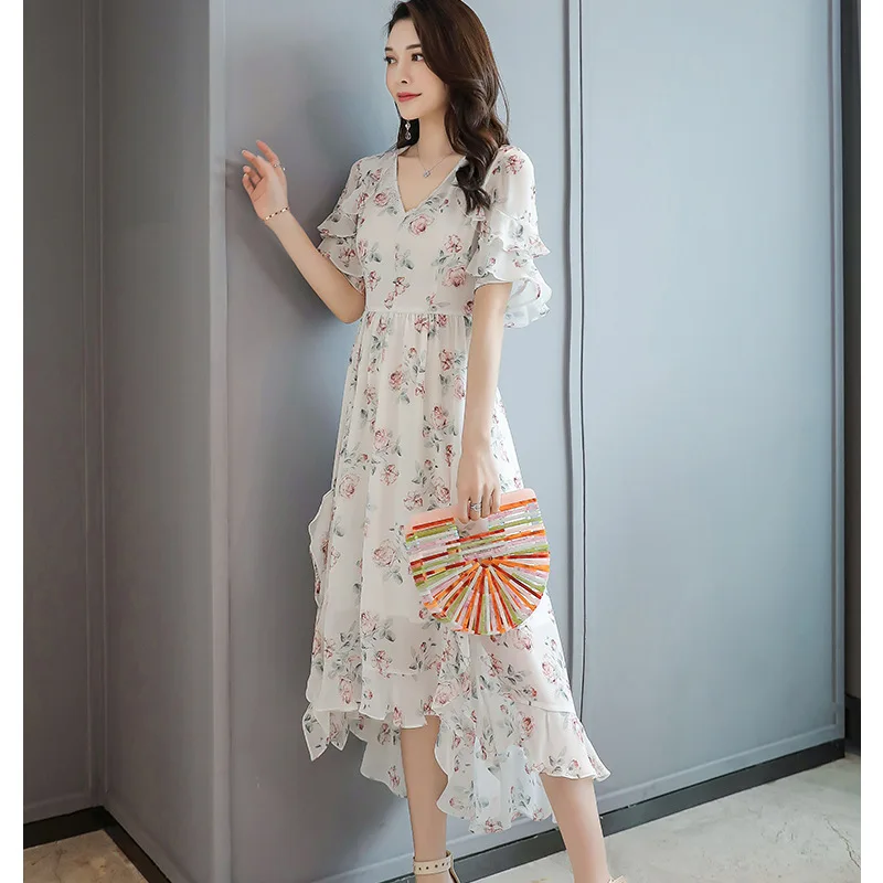 2019 Summer New Style Bohemian Dress Fairy Immortal Sweet Floral-Print Chiffon A- line Skirt
2019 Summer New Style Bohemian Dress Fairy Immortal Sweet Floral-Print Chiffon A- line Skirt