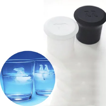 DIY polar penguin polar bear ice maker silica gel A set of two Exquisite packing box With shell Restaurant / bar / KTV / home 
DIY polar penguin polar bear ice maker silica gel A set of two Exquisite packing box With shell Restaurant / bar / KTV / home