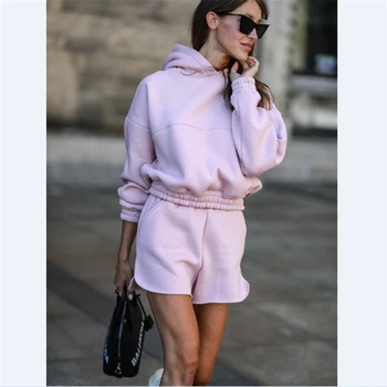 2020 Autumn Winter Style Warm 2Pcs Tracksuit Female Women Hoodie Long Sleeve Pullover Sweatshirt Tops High Waist Shorts Set
2020 Autumn Winter Style Warm 2Pcs Tracksuit Female Women Hoodie Long Sleeve Pullover Sweatshirt Tops High Waist Shorts Set