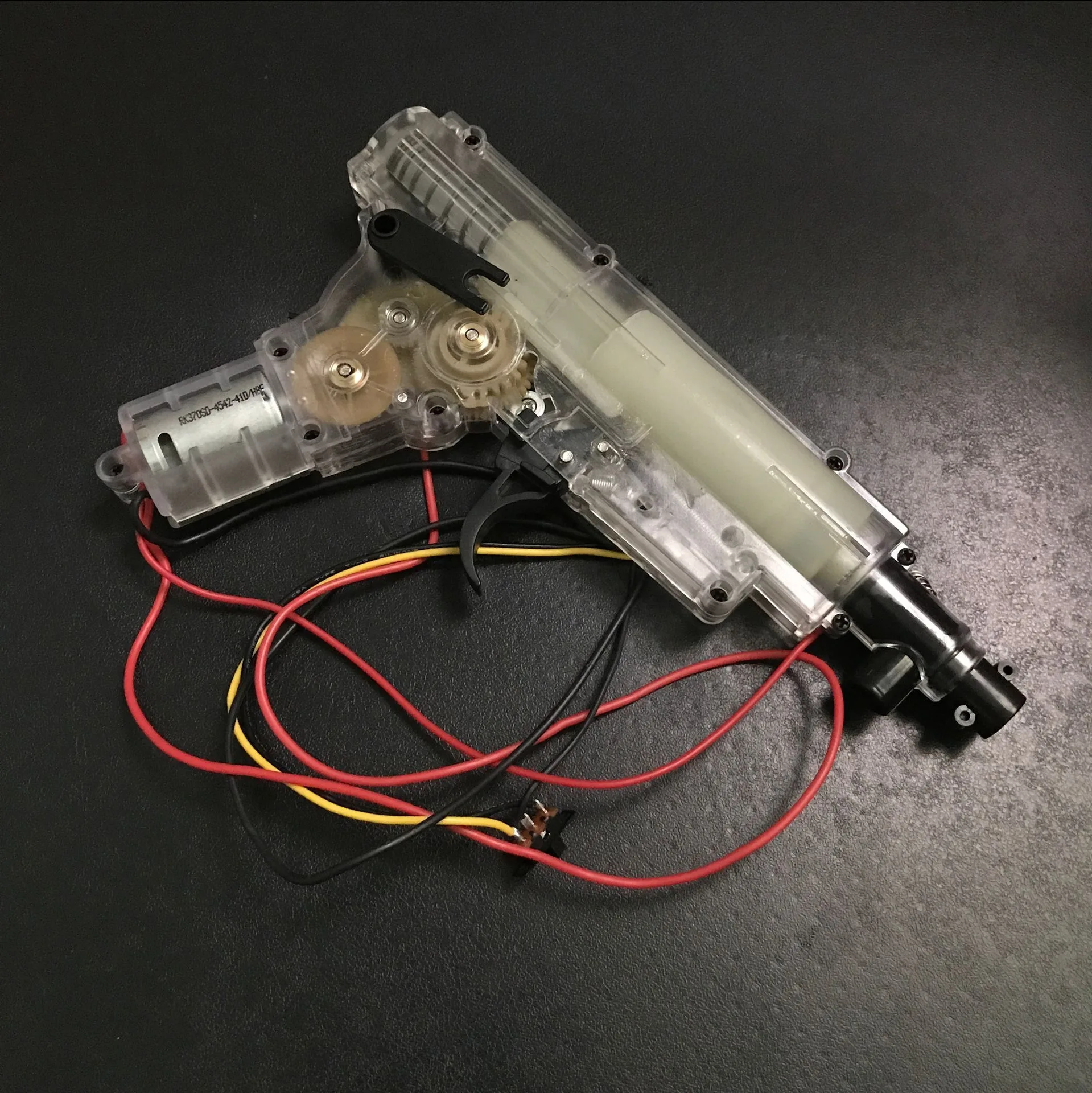 Si Taidi Toy AK Electric Water Gun Children Toy Gun Gearbox Original Factory Accessories
Si Taidi Toy AK Electric Water Gun Children Toy Gun Gearbox Original Factory Accessories