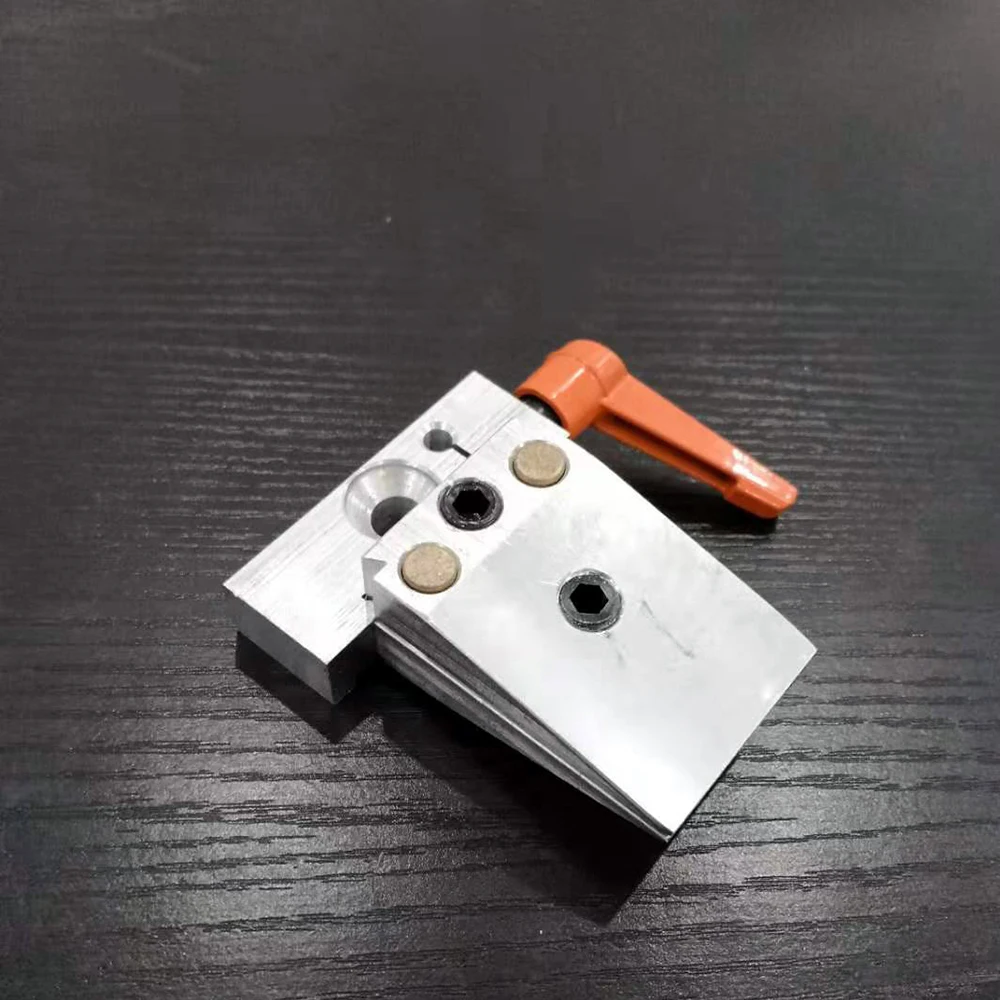 Scissors Knife Sharpener parts- 360Degree Reversal Knife Clip suit for edge pro sharpener
Scissors Knife Sharpener parts- 360Degree Reversal Knife Clip suit for edge pro sharpener