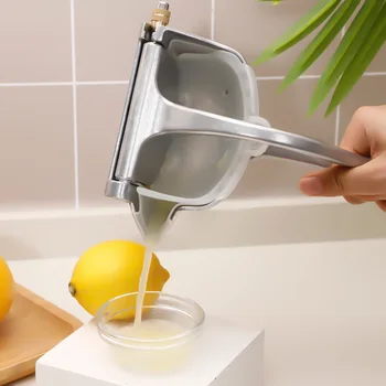 Modern Simple Metal Domestic Manual Juicer Small Lemon Juice Press Fruit Press Kitchen Gadgets 14*23cm Squeezer Corers Aluminium
Modern Simple Metal Domestic Manual Juicer Small Lemon Juice Press Fruit Press Kitchen Gadgets 14*23cm Squeezer Corers Aluminium