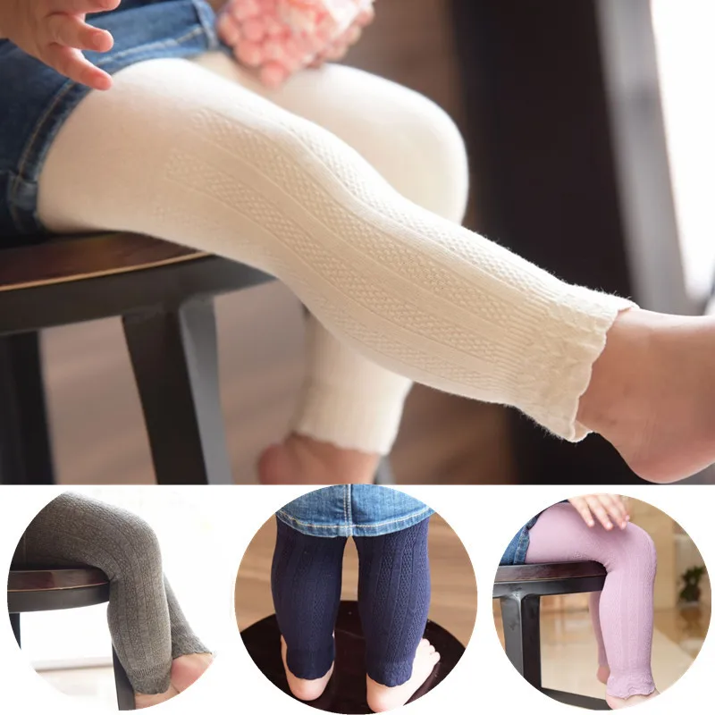 Childrenswear Spring And Autumn Cotton BABY'S Non-slip Socks Large Bottom Baby Girls Capri Base Pants Lace-up Vertical Striped
Childrenswear Spring And Autumn Cotton BABY'S Non-slip Socks Large Bottom Baby Girls Capri Base Pants Lace-up Vertical Striped