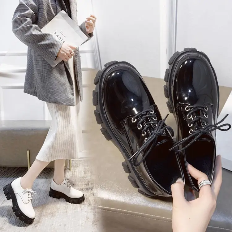 Black And White with Pattern Small Leather Shoes Women's British-Style 2020 Spring And Autumn New Style Students Thick Bottomed
Black And White with Pattern Small Leather Shoes Women's British-Style 2020 Spring And Autumn New Style Students Thick Bottomed