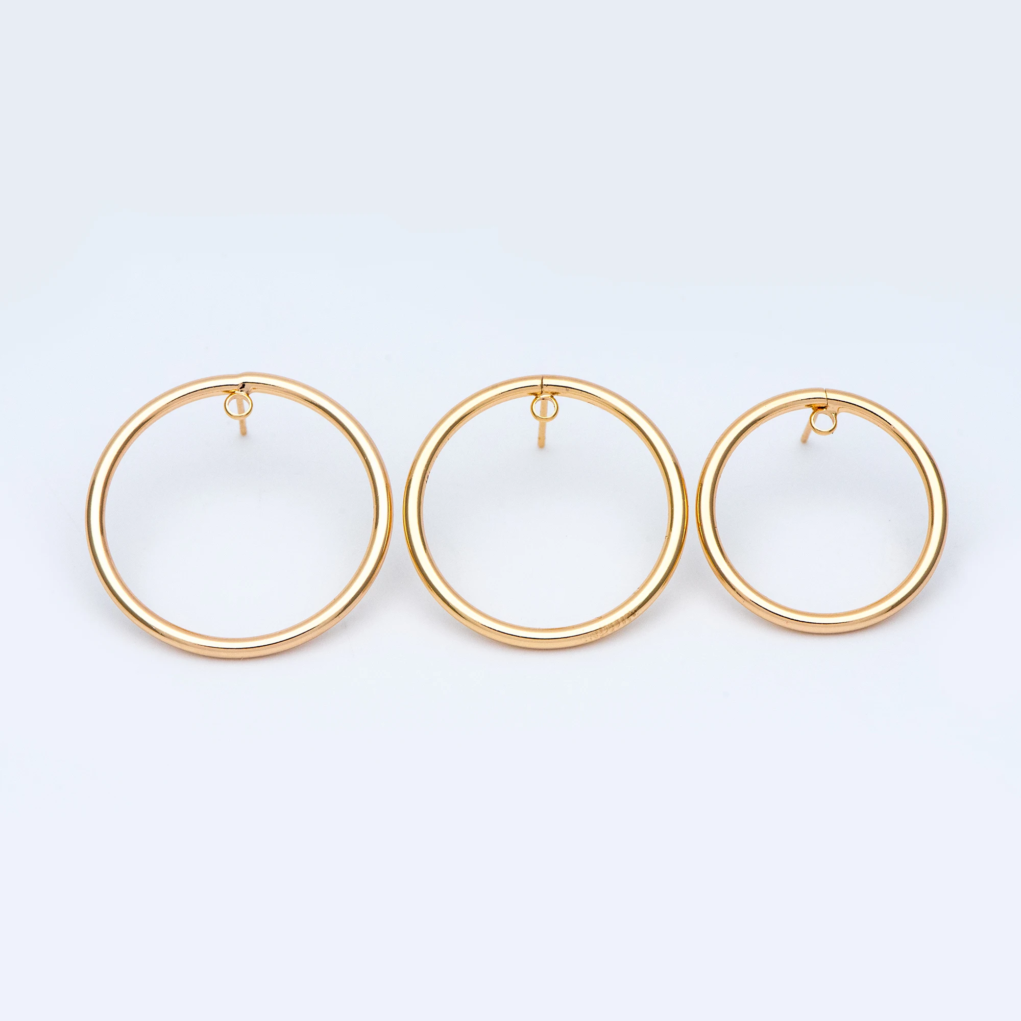 

10pcs Gold Circle Earring Studs, Gold Tone Brass Earwire, Geometric Round Hoop Earring Posts, DIY Jewelry Making (GB-783)