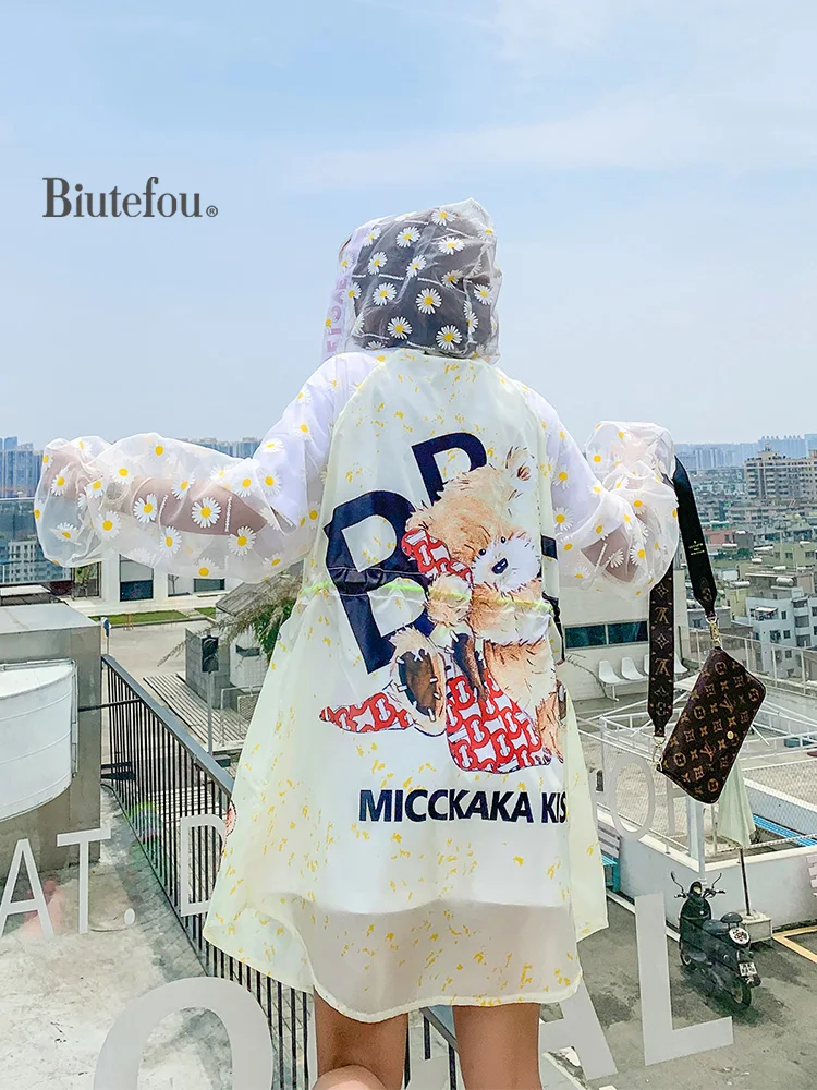 2020 Summer gauze thin sun protection clothing women trumpet sleeve loose hooded coats
2020 Summer gauze thin sun protection clothing women trumpet sleeve loose hooded coats