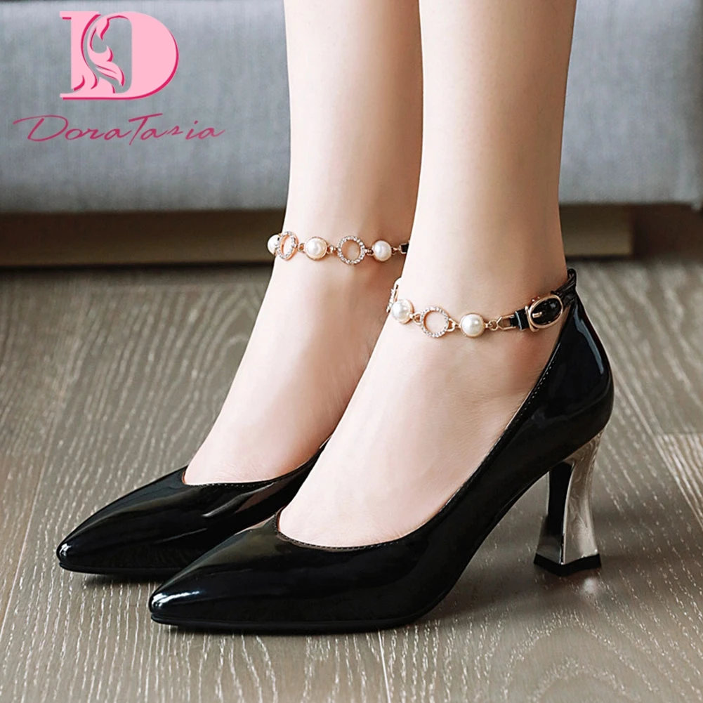 Doratasia New Arrivals Pointed Toe Office Lady Pumps Woman Shoes Strange Style Buckle Strap High Heels Pearl Shoes Women Pumps
Doratasia New Arrivals Pointed Toe Office Lady Pumps Woman Shoes Strange Style Buckle Strap High Heels Pearl Shoes Women Pumps