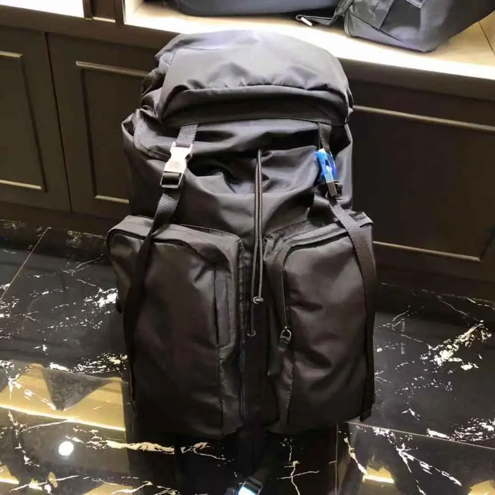 Outdoor Backpack Men Women Summer Camp Shoulder Bag Wear-Resistant Oxford Cloth Mountaineering Student Camping Bag
Outdoor Backpack Men Women Summer Camp Shoulder Bag Wear-Resistant Oxford Cloth Mountaineering Student Camping Bag