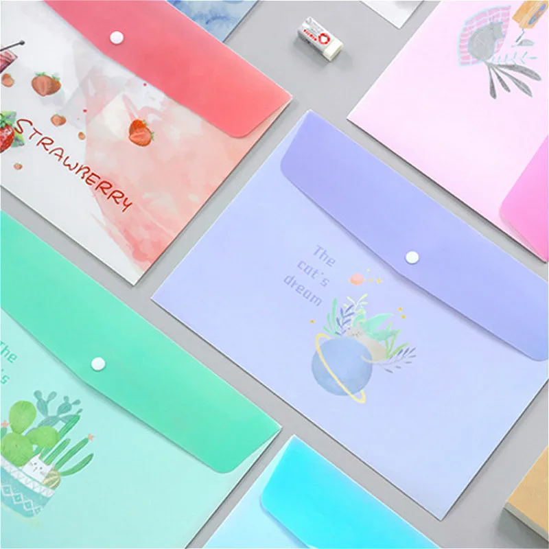 1pc Cute Cartoon Fresh PVC File Folder Kawaii Waterproof File Bag Document Holder Portable School Office Stationery Bag Folder
1pc Cute Cartoon Fresh PVC File Folder Kawaii Waterproof File Bag Document Holder Portable School Office Stationery Bag Folder