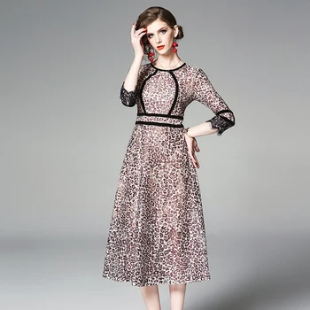 spring vintage style elegant long dress O -neck high waist mid -calf A-line three quarter sleeves fashion party office
spring vintage style elegant long dress O -neck high waist mid -calf A-line three quarter sleeves fashion party office