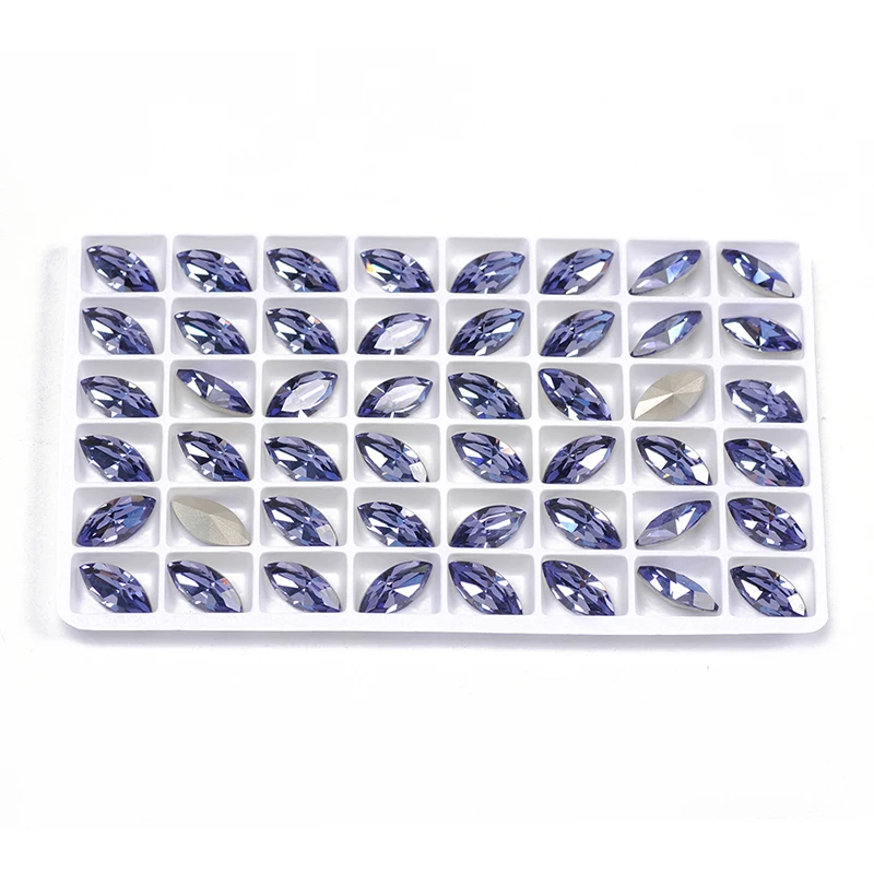 Tanzanite 4200 luxury Sew on Strass Navette quartz Rhinestone Sew on Rhinestones For sandals Garment Clothing Jewelry
Tanzanite 4200 luxury Sew on Strass Navette quartz Rhinestone Sew on Rhinestones For sandals Garment Clothing Jewelry