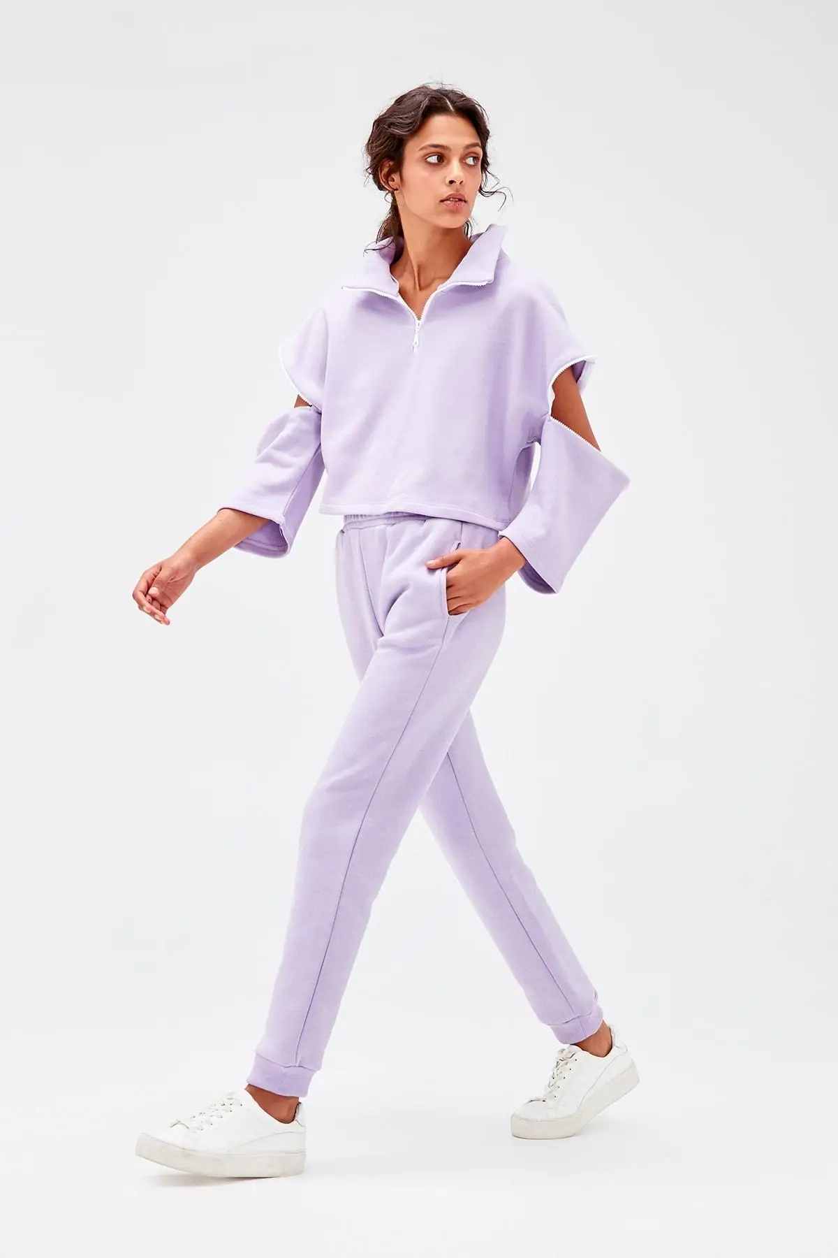 Trendyol Lilac Knit Sweatpants TWOAW20EA0007 
Trendyol Lilac Knit Sweatpants TWOAW20EA0007