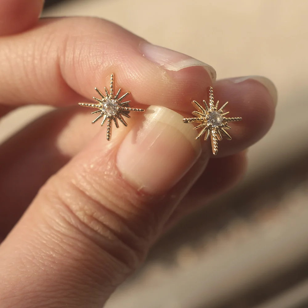 Shiny Zircon Star Earrings Sparkly Asterism Tiny Trendy Gold Plated Delicate CZ Crystal Geometric Small Earrings Jewelry Gifts
Shiny Zircon Star Earrings Sparkly Asterism Tiny Trendy Gold Plated Delicate CZ Crystal Geometric Small Earrings Jewelry Gifts