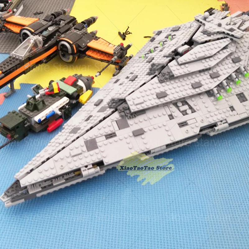IN STOCK 10901 First Order Star Destroyer Model Building Block Bricks Toys Compatible with Legoinglys Star Wars 75190
IN STOCK 10901 First Order Star Destroyer Model Building Block Bricks Toys Compatible with Legoinglys Star Wars 75190