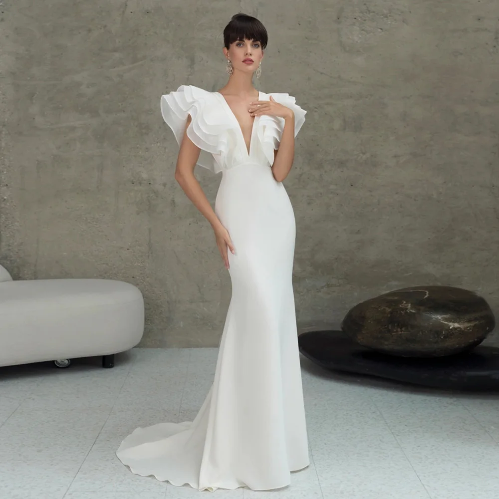 Satin Ivory Wedding Dresses for Women Simple Sexy Beading V-Neck Gowns Mermaid Backless Bride Dress robe de mariée 2021
Satin Ivory Wedding Dresses for Women Simple Sexy Beading V-Neck Gowns Mermaid Backless Bride Dress robe de mariée 2021