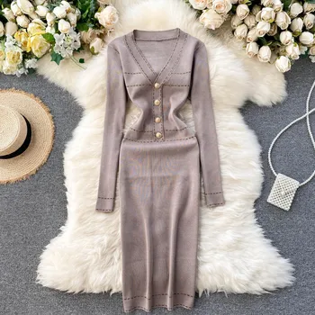 Autumn Fashion Knitted Women Sweater Dresses Sheath Single-breasted Knee-length Ladies Slim Tight Straight Middle Pencil Dress
Autumn Fashion Knitted Women Sweater Dresses Sheath Single-breasted Knee-length Ladies Slim Tight Straight Middle Pencil Dress
