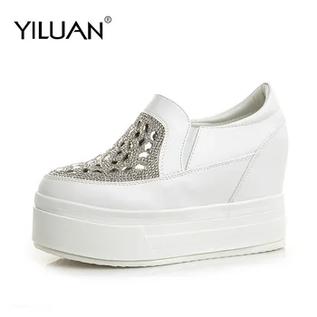 Yiluan Platform Sneakers Shoes Woman Spring New 2020 Shining Female Fashion Casual White Shoes Bling Causal Woman Increase Shoes
Yiluan Platform Sneakers Shoes Woman Spring New 2020 Shining Female Fashion Casual White Shoes Bling Causal Woman Increase Shoes