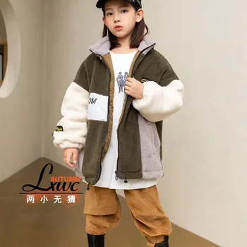 Children's fur coat 2020 late autumn and winter children's coat, big kids green contrast color plush jacket
Children's fur coat 2020 late autumn and winter children's coat, big kids green contrast color plush jacket