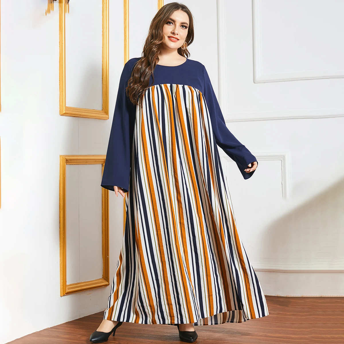 Женское платье с круглым вырезом Abaya Dubai, модная свободная длинная юбка в полоску с контрастным принтом в мусульманском и арабском стиле
Женское платье с круглым вырезом Abaya Dubai, модная свободная длинная юбка в полоску с контрастным принтом в мусульманском и арабском стиле