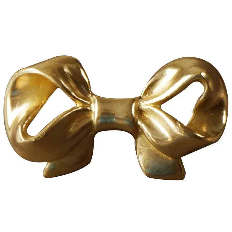 Light Luxury Bowknot Brass Furniture Handle Butterfly Knot Door Handles and Knobs for Kitchen Cabinet Drawer Pulls Home Decor
Light Luxury Bowknot Brass Furniture Handle Butterfly Knot Door Handles and Knobs for Kitchen Cabinet Drawer Pulls Home Decor