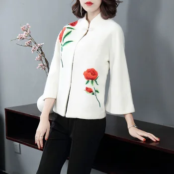 2019 Autumn Winter Fashion Wool Jacket High Quality Women Red Flower Patterns Flare Sleeve Vintage Wool Tops Coat Female XXL
2019 Autumn Winter Fashion Wool Jacket High Quality Women Red Flower Patterns Flare Sleeve Vintage Wool Tops Coat Female XXL