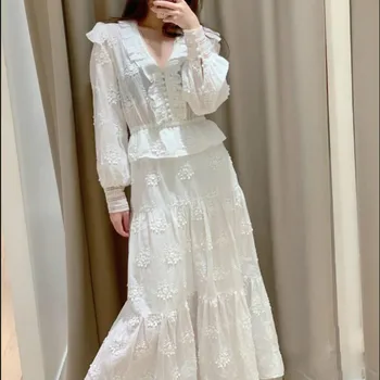 Women Dress 2020 Spring and Summer V-neck Lace Long-sleeved Dress 
Women Dress 2020 Spring and Summer V-neck Lace Long-sleeved Dress