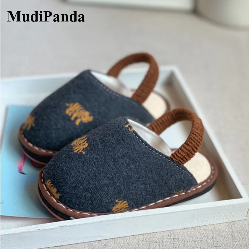 Mudipanda Toddler Slippers For Baby Girl Autumn Winter New 2020 Tiger Pattern Children'S Kids Boys Home Cotton Indoor Shoes
Mudipanda Toddler Slippers For Baby Girl Autumn Winter New 2020 Tiger Pattern Children'S Kids Boys Home Cotton Indoor Shoes