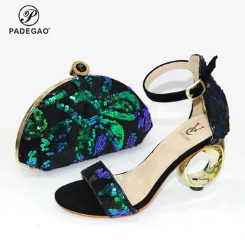 Fashion Nigeria Wedding Shoes and Bags Set Decorated with Rhinestone Designer Shoes and Bag Set High Quality Luxury Women Shoes 
Fashion Nigeria Wedding Shoes and Bags Set Decorated with Rhinestone Designer Shoes and Bag Set High Quality Luxury Women Shoes