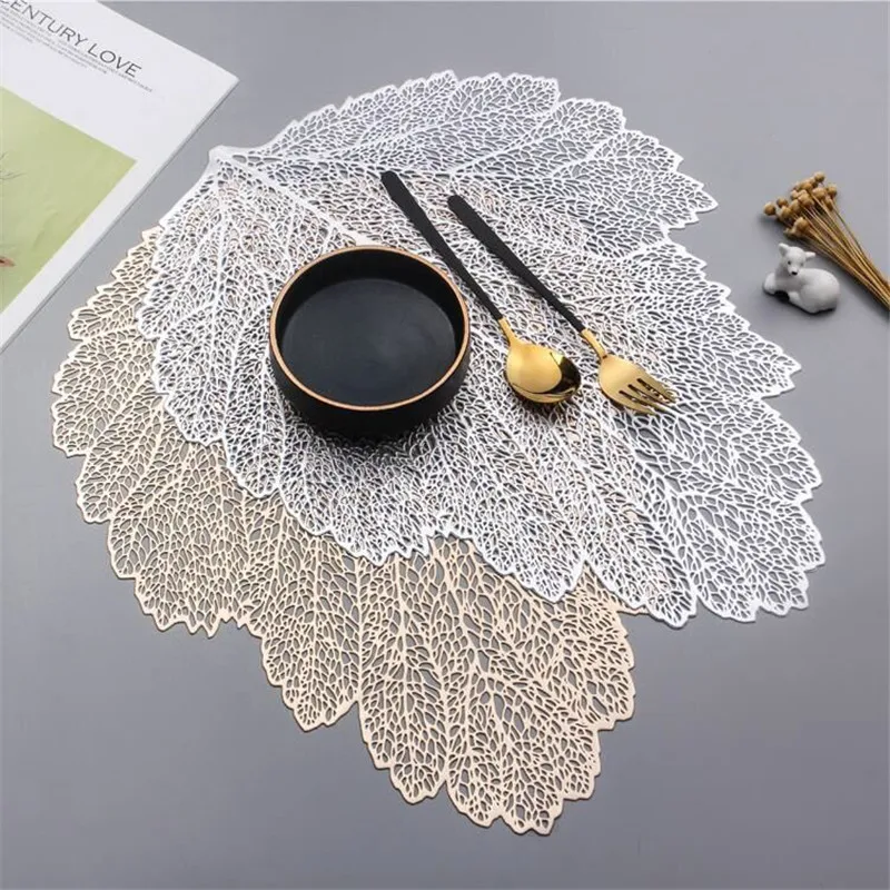 Placemat For Dining Table Mat Soft PVC Palm Leaf Placemat Simulation Plant Mats Coffee Cup Table Mats Home Desktop Decoration
Placemat For Dining Table Mat Soft PVC Palm Leaf Placemat Simulation Plant Mats Coffee Cup Table Mats Home Desktop Decoration