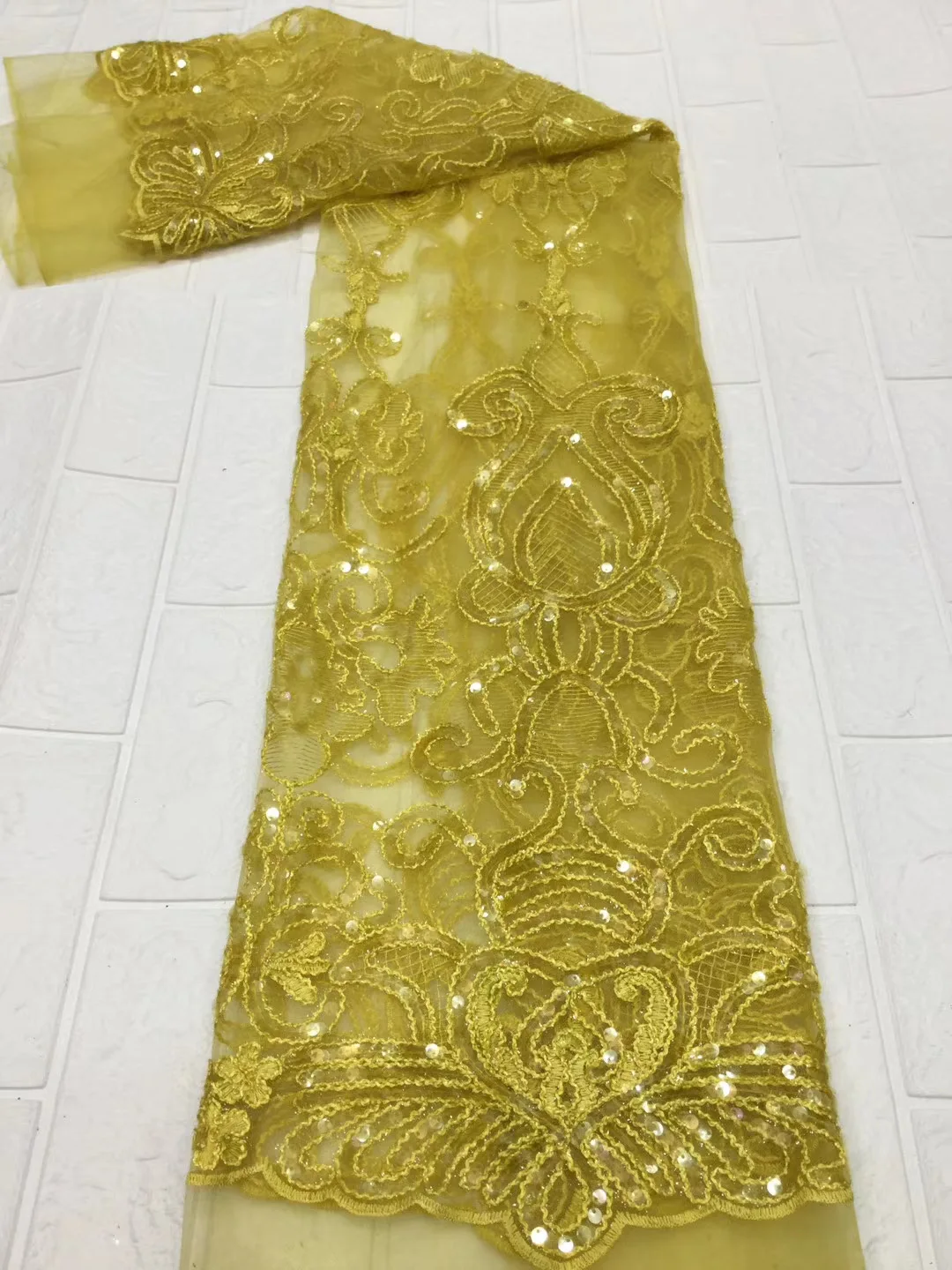 2021 Latest Cheap Embroidery French Tulle Lace Fabric with Sequined African Lace Fabric, Suitable for Wedding Dress FJ4516
2021 Latest Cheap Embroidery French Tulle Lace Fabric with Sequined African Lace Fabric, Suitable for Wedding Dress FJ4516