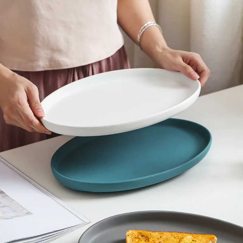 New Nordic Style Breakfast Plate Creative Elliptical Ceramic Plate Western Dining Bowl Fruit Salad
New Nordic Style Breakfast Plate Creative Elliptical Ceramic Plate Western Dining Bowl Fruit Salad