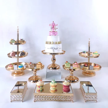 gold mirror Wedding Display Crystal Cupcake Decoration Crystal Set Round Mirror Cake Stand
gold mirror Wedding Display Crystal Cupcake Decoration Crystal Set Round Mirror Cake Stand