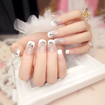 24pcs Fashion Glamour Fake Nails Bridal Manicure Glamorous Bright Shiny Nail Patch Long French Fake Nails With Glue Professional
24pcs Fashion Glamour Fake Nails Bridal Manicure Glamorous Bright Shiny Nail Patch Long French Fake Nails With Glue Professional