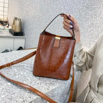 Hot Sale 2019 Handbags Classic Delicate Crocodile Leather Crossbody Handbag Women Shoulder Messenger Bucket Sling Bags
Hot Sale 2019 Handbags Classic Delicate Crocodile Leather Crossbody Handbag Women Shoulder Messenger Bucket Sling Bags