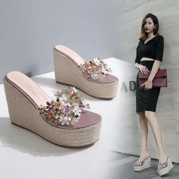 Flower High-heeled Shoes Lady Ladies' Slippers Summer Clogs Woman On A Wedge Platform Heels Beach PU Rome Floral Rubber
Flower High-heeled Shoes Lady Ladies' Slippers Summer Clogs Woman On A Wedge Platform Heels Beach PU Rome Floral Rubber