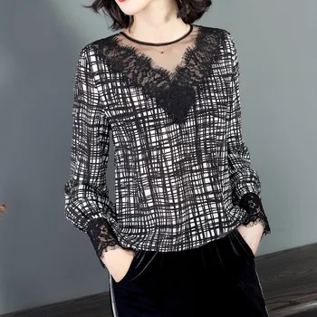 Europe New Women Spring High Street Fashion Sexy V Neck Lace Patchwork Plaid Chiffon Blouses Shirt Female OL Formal Office Shirt
Europe New Women Spring High Street Fashion Sexy V Neck Lace Patchwork Plaid Chiffon Blouses Shirt Female OL Formal Office Shirt