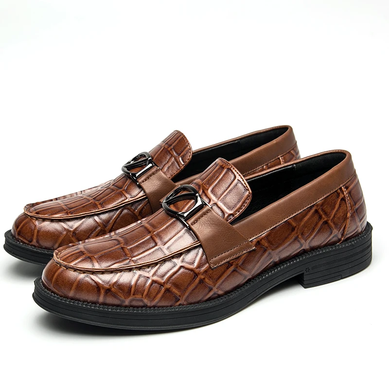 2021 New Spring Crocodile Pattern PU Leather Leather Shoes Casual Flats England Men Dress Shoes Pointed Toe Fashion OverShoes
2021 New Spring Crocodile Pattern PU Leather Leather Shoes Casual Flats England Men Dress Shoes Pointed Toe Fashion OverShoes