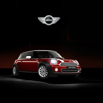 1:32 Diecast Model Car MINI JCW PACEMAN Original Factory Metal Pull Back High Simulation Sound And Light Collect Gift Ornament
1:32 Diecast Model Car MINI JCW PACEMAN Original Factory Metal Pull Back High Simulation Sound And Light Collect Gift Ornament