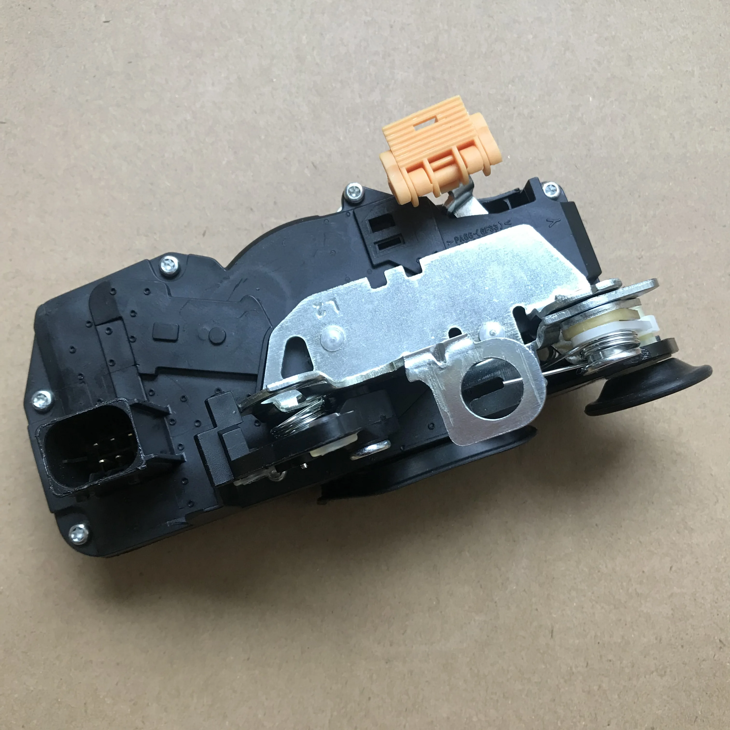 15785128 силовой привод замка двери Задний левый для 07 09 Escalade Tahoe Yukon 931 108|rear door lock