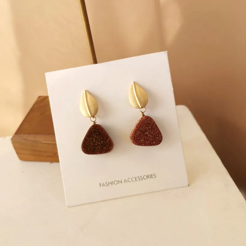 Fashion Contracted Geometric Triangle Earrings Niche Restoring Ancient Ways Design Earrings Gold Sand Personality Earrings
Fashion Contracted Geometric Triangle Earrings Niche Restoring Ancient Ways Design Earrings Gold Sand Personality Earrings