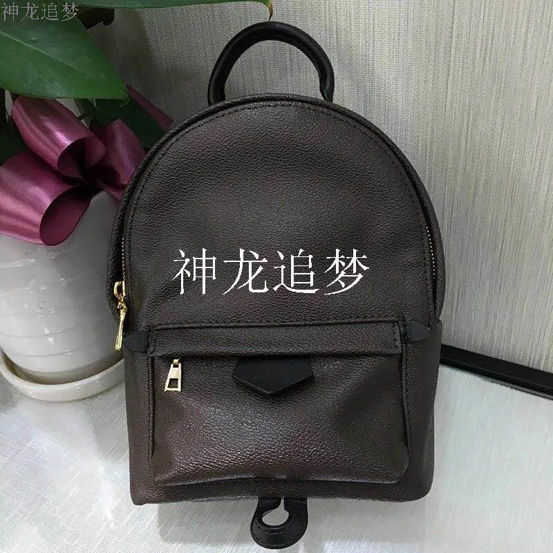 Luxury Brand Mini Backpack Bag Women Classic Monogram Designer Mini Bags Top Quality Real Leather Cute Lady Small Backpack 15cm 
Luxury Brand Mini Backpack Bag Women Classic Monogram Designer Mini Bags Top Quality Real Leather Cute Lady Small Backpack 15cm
