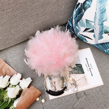 Luxury Handbags Women Bags Designer Ostrich Feather Small Shoulder Crossbody Bags for Women Purses and Handbags High Quality
Luxury Handbags Women Bags Designer Ostrich Feather Small Shoulder Crossbody Bags for Women Purses and Handbags High Quality