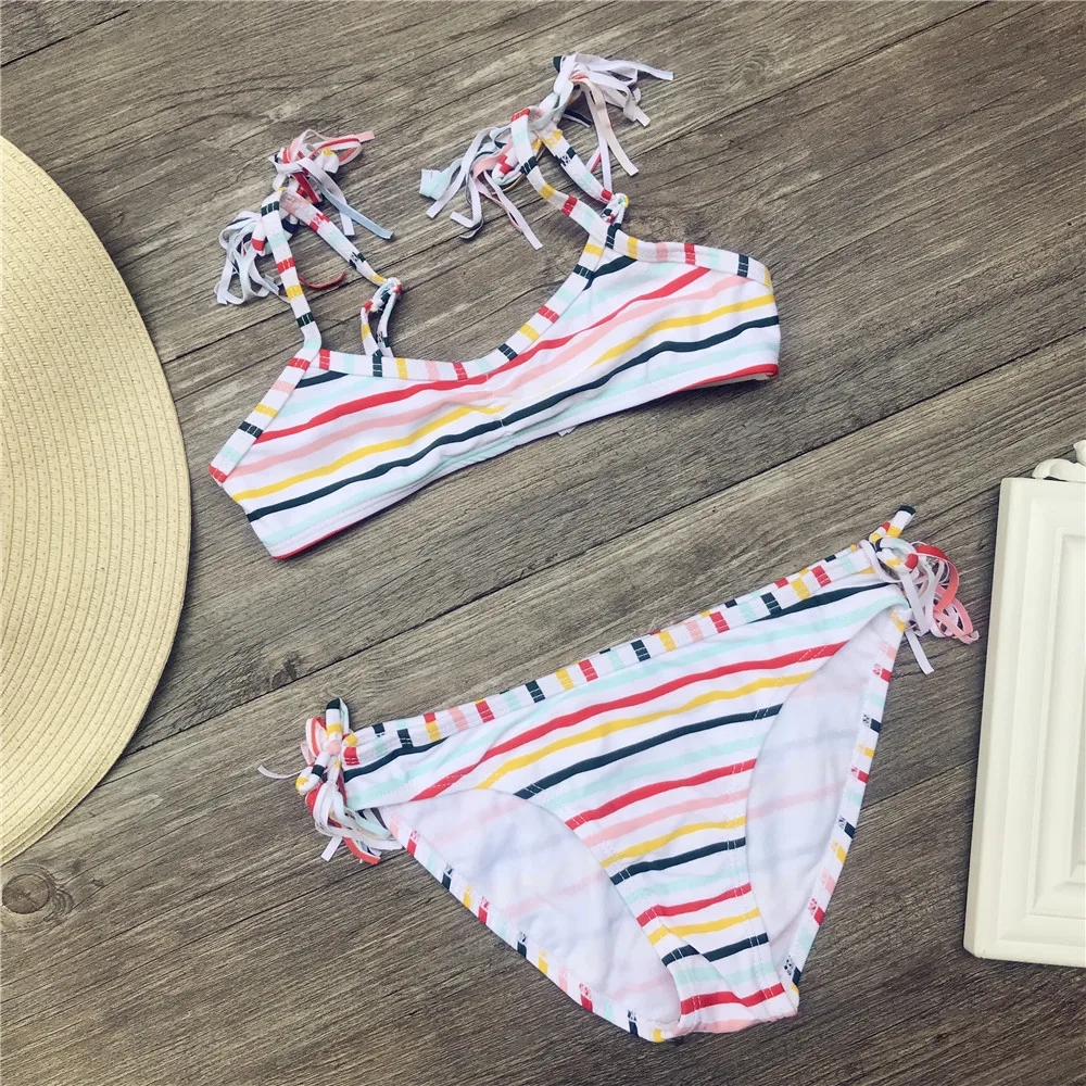 Girls Swimsuits Two-pieces New 2020 Print Swimwear For Girls Summer Beach Wear Children Girl Bathing Suits
Girls Swimsuits Two-pieces New 2020 Print Swimwear For Girls Summer Beach Wear Children Girl Bathing Suits