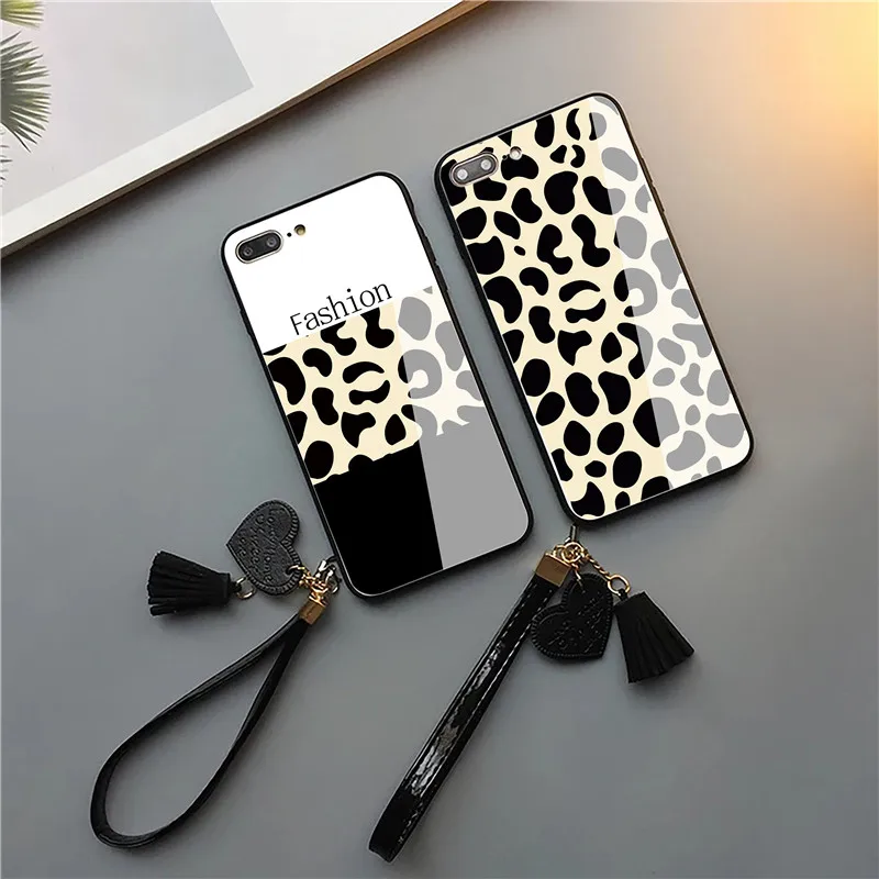 Fashion Sexy Leopard Patttered Cases for iphone 11 Tempered Glass Phone Case for Iphone 11 Pro Max Fitted Case with Hand Strap
Fashion Sexy Leopard Patttered Cases for iphone 11 Tempered Glass Phone Case for Iphone 11 Pro Max Fitted Case with Hand Strap
