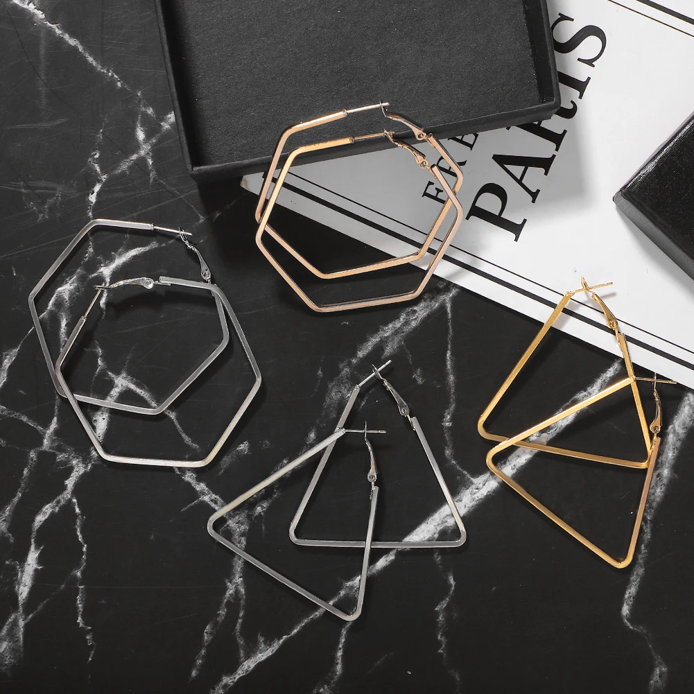 Punk Fashion Jewelry Smooth Geometric Big Hoop Earrings For Women Lady Large Geometric Hollow Statement Loop Earring Gifts
Punk Fashion Jewelry Smooth Geometric Big Hoop Earrings For Women Lady Large Geometric Hollow Statement Loop Earring Gifts