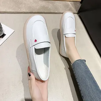 Little white shoes women's autumn 2020 new soft-soled comfortable and breathable flat peas shoes fashionable wild nurse shoes
Little white shoes women's autumn 2020 new soft-soled comfortable and breathable flat peas shoes fashionable wild nurse shoes